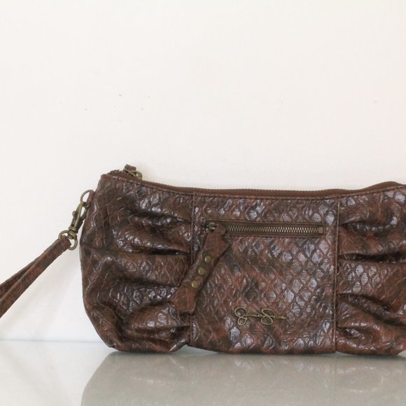 Clutch - Picture 3 of 6